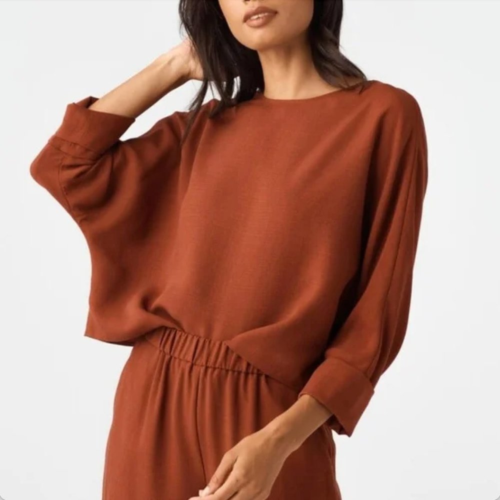 VETTA Top Dolman Blouse Boxy Button Rust NWT